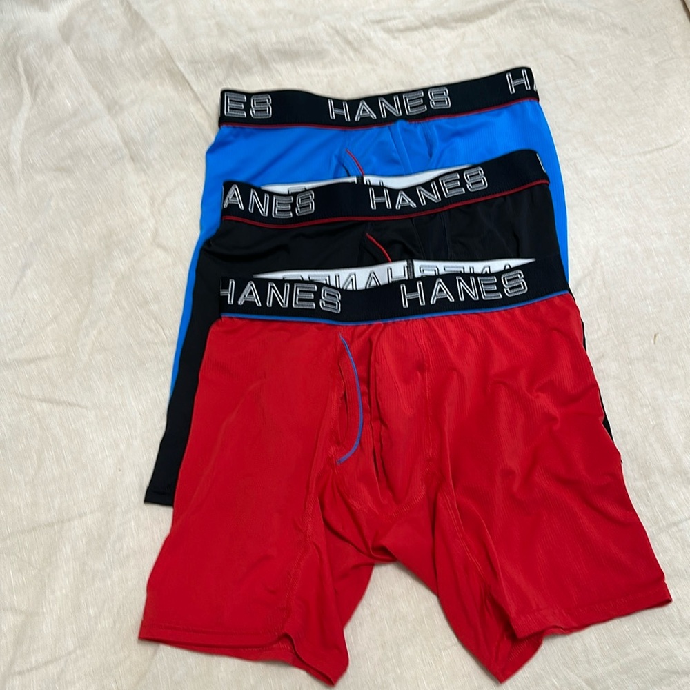 Hanes, Set of 3, Comfort Flex Fit. Men’s Size M. Colors blue, black, and red!